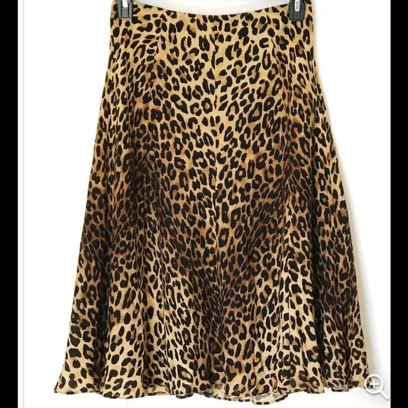 Jones New York Dresses & Skirts - Jones New York Leopard A line Fit Flare Skirt zip